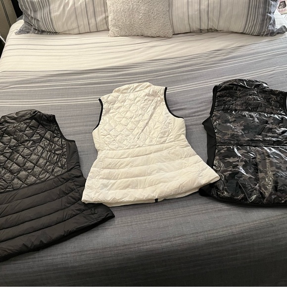 3 Calvin Klein Performance Women's Zip-Up Vests - Picture 16 of 16